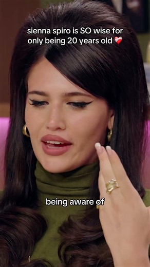She really is wise beyond her years 🥹 SIENNA SPIRO #siennaspiro #thevisitor #dieonthishill