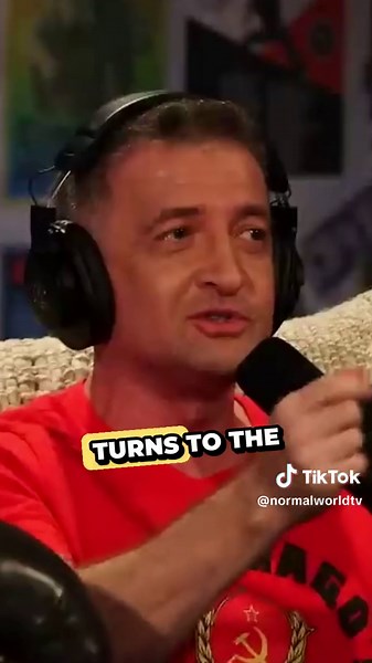 ‘Alf’ behind the scenes was CRAZY! @michaelmalice #normalworld #alf #specialepisodes #michaelmalice