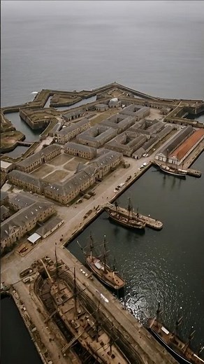 Ferrol: la ciudad que España diseñó para el mar