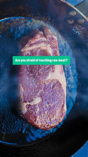 I know a few folks are a little wary of touching raw meat, but our patented, easy-open packaging makes it so you can go from fridge to pan without ever having to get your hands dirty. Simply tear the plastic from the back, open up the steak using our easy-peel feature, dump it onto a paper towel, top with another paper towel, and then into the pan! | Pre Brands