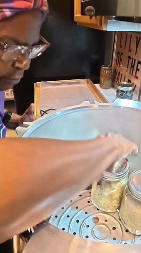 Canning Rack and Water in the Bottom of the Cooker! / Lemon Pepper Chicken #canning #cooking #tips
