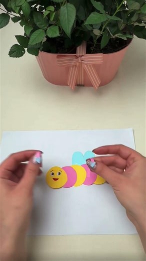 Easy lovely paper bee craft ❤️🐝 #diy #papercraft #shorts #cute #love