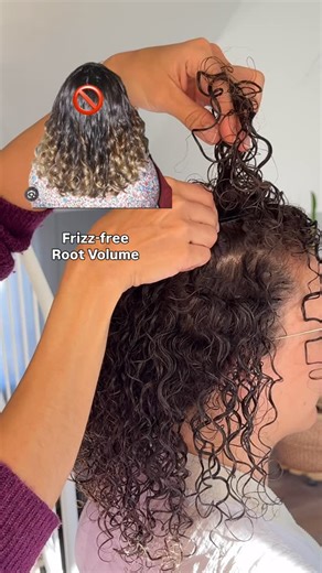 Dr. Niloofar Ghanbari | all-natural hair & skin care formulator on Instagram: "🌸 this hair was styled with three products: 1. CAST: moisturizing definer with hold - 6 pumps 2. CAST PRO: high-hold volumizing elixir - 4 pumps 3. CALM: conditioning hair cream - 10 pumps Styling method to be posted next ☺️ ✨frizz-free root volume while keeping curls in tact 🙌 with help from my oil-free volumizing elixir for root curling 📋just follow the steps: 1. use the oil-free volumizing elixir at the roots on