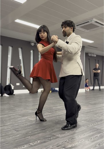 Join Our Beginner Argentine Tango Course in London