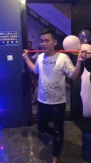 Chinese bar！！！very hi！！！#DJ