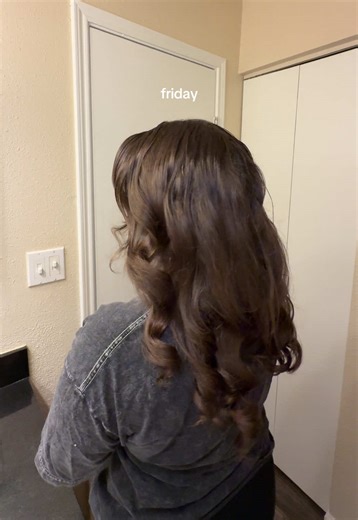 Hairstyles of the Week: Curly Hair & Messy Buns