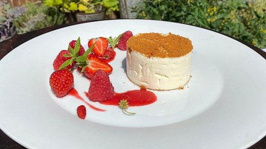 James Martin's instant cheesecake
