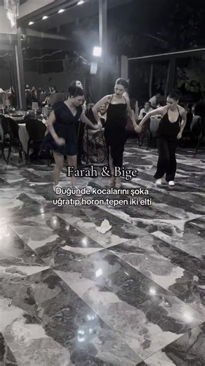 Meleğin kütüphanesi ✨️ on Instagram: "❤️‍🔥 #kitap #sakavesanrı #farah #bige #keşfet"