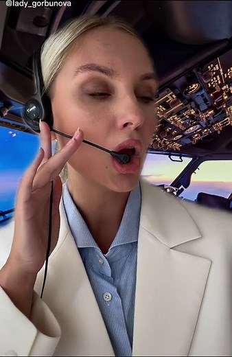 Understanding Flight Simulation Cockpit Operations