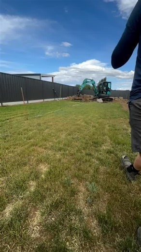 South Australian CAC, Ecosystem Gardener carefully designs each space using durable rubber liners to ensure a safe, chemical-free environment where life can flourish. Even in its early stages, this pond is already attracting frogs, birds, and insects, proving that water draws life. With native trees and shrubs soon to be planted, this space will only continue to evolve, becoming a true backyard sanctuary. A well-designed pond is never static, each season brings new growth, new visitors, and new 