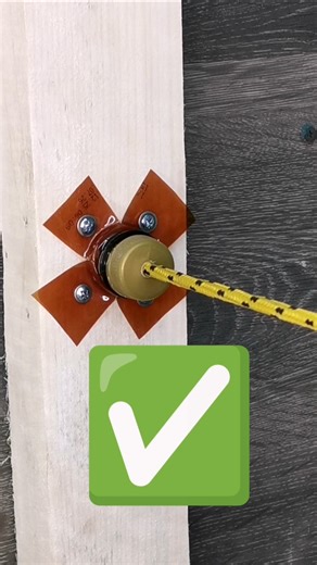 A genius fastener made from household items! 🧠 Now the rope holds tight 💪 #knot