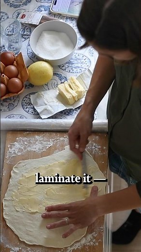 How to Make Portuguese Custard Tarts (Pastel de Nata) 🥧