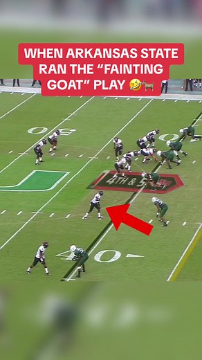 One of the most memorable trick plays ever 😂 #trickplay #cfb #collegefootball #funny