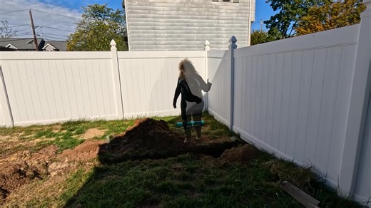 Standing water between houses? This is one of the most common drainage problems we fix. In this project, we install catch basins, connect downspouts, and build a complete yard drainage system to move water out safely and permanently. No more puddles. No more muddy low spots. Just a side yard that finally drains the way it should. If you’re dealing with water pooling near your home or between houses, this video shows the real-world drainage solutions we install for homeowners here in the U.S. — D