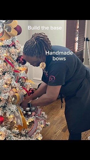 Soft flocking, rich reds, and golden details…♥️🩶💛 | Sherry Wright