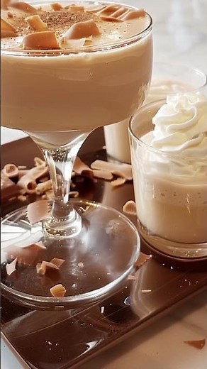 3 Eggnog Cocktails You Need This Christmas!