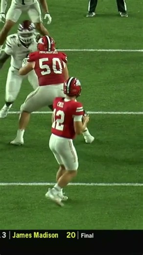 Caden Creel with a pass completion to Jamill Williams for a 31-yard Gain vs. Eastern Kentucky Colone