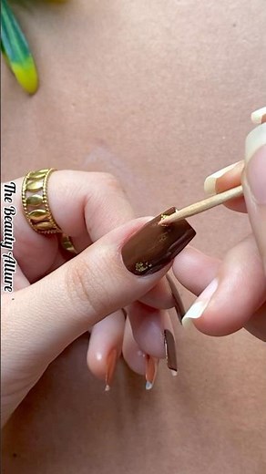 💅🍂Easy fall nail art design #nails #tutorial #fallnails #shorts