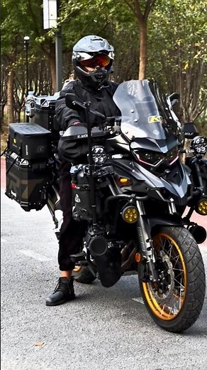 Benelli 552X Built to Seduce Riders #bmwr1250gsaexclusive #benellitrk502 #bikelife #biker #advanture