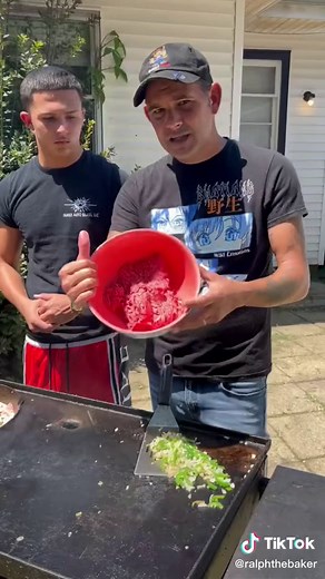 Delicious Queso Dip Recipe for Game Days