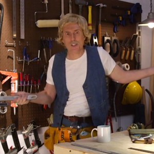 Weird Al Yankovic Parodies Iggy Azalea's "Fancy" With New "Handy" Music Video: Watch Now!