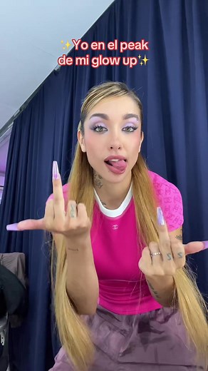 Maria Becerra Live Concert in Rosario - Glow Up Moment ft. Elena Rose