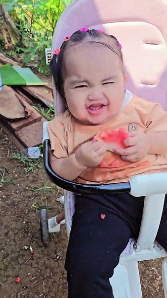 playing in the garden #trending #babyvlog #viral #cutebaby #independentbaby #funny #adorable #cut...