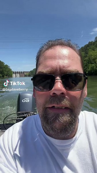 DaveBerry❌ (@bigdaveberry)’s videos with original sound - DaveBerry❌