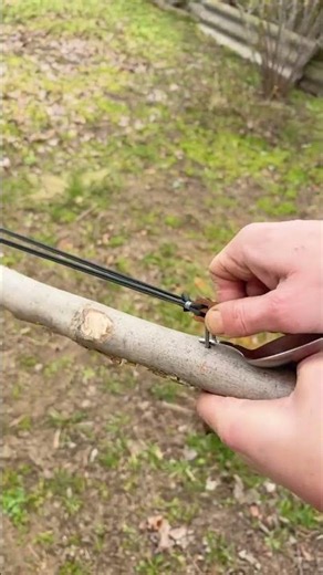 Easy DIY slingshot
