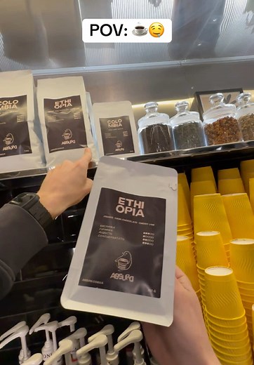 ☕️Найсмачнішу каву можно прибрати в шапці профилю🤤#вінниця #absurd