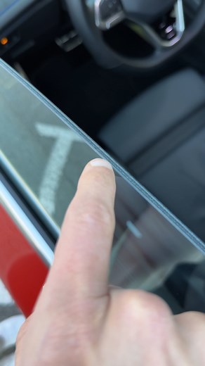 42K views · 334 reactions | Remote window control with the key fob and optional dual insulation windows in the all-new VW Tiguan. The 2024 VW Tiguan is more aerodynamic than its predecessor and comes with a max. 15“ infotainment system. The PHEV drivetrain has doubled its kWh battery size. #volkswagen #vw #vwtiguan #volkswagenTiguan #carsofinstagram #vwtiguan2024 | Autogefühl | Facebook