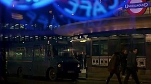 Captives (1994)