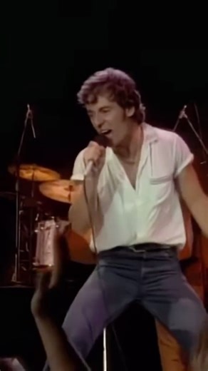 Bruce Springsteen - Dancing In The Dark | Rock Music Legacy