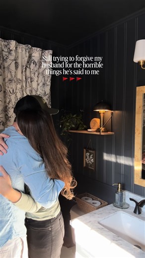 Morgan @brickhomehaven on Instagram: "Red flag behavior #home #marriage #renovation"