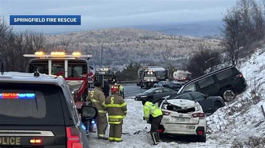 1 person hurt after crash involving 7 vehicles on I-89 in Springfield
