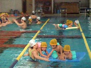 はじめてのスイミングスクール