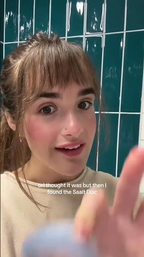 Every tampon user knows the tampon string struggle