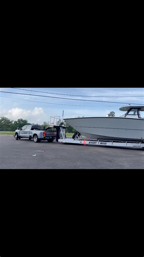 Check out our 47 Freeman trailer… Completely custom built gooseneck trailer by Sport Trail. 40k capacity featuring quad 10k axles with disc brakes, electric/hydraulic brake actuator, dual hydraulic jacks, and dual spares. Along with LED running and reverse lights. This trailer is also equipped with LED strobes and LED RGB lights throughout the trailer and center guide. All electronics are stored in a spacious custom built cargo cabinet with plenty of additional storage space. Huge lower and uppe