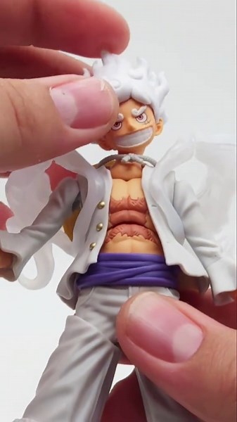 Elastic Gear 5 Luffy Figure Review – Is It Worth the Hype?