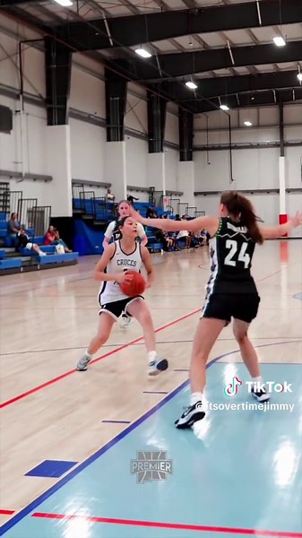 Bethzy Quinones Shines at Spring Classic Tournament