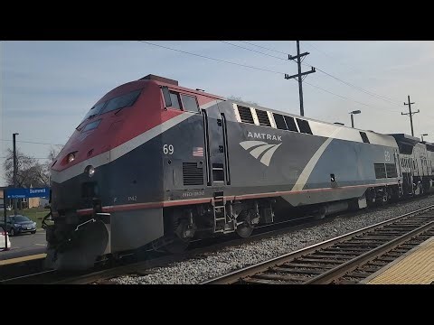 Amtrak 69 with awesome horn shot and shave and a haircut