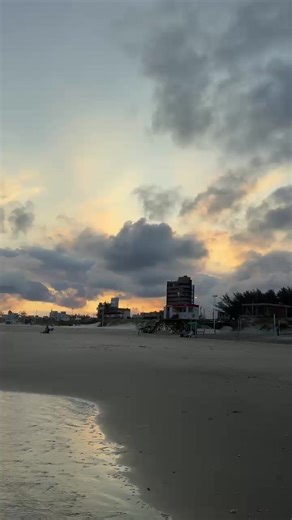 غروب الشمس من أجمل شواطئ البرازيل ☀️💞 #brasil #foy #سفر #غربة #وائل_جسار