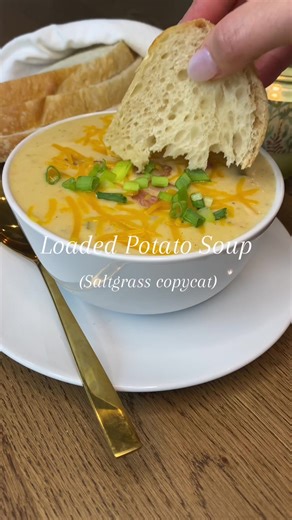 Delicious Copycat Saltgrass Loaded Potato Soup Recipe
