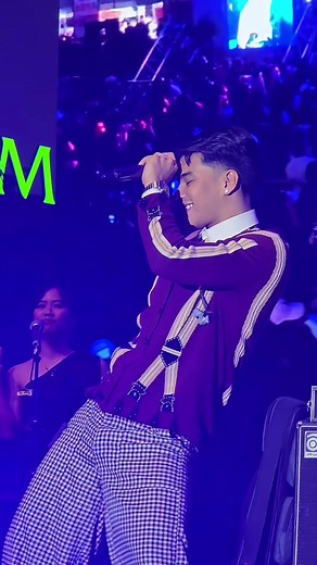 Halika na: Maxie Andreison's Energetic Performance