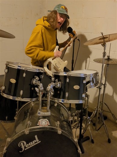 The Thrill of Playing Sludge and Doom Metal