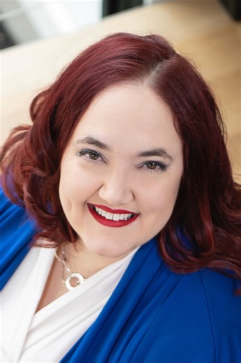 Brenda van der Merwe, Real Estate Agent - Newton - Coldwell Banker Realty