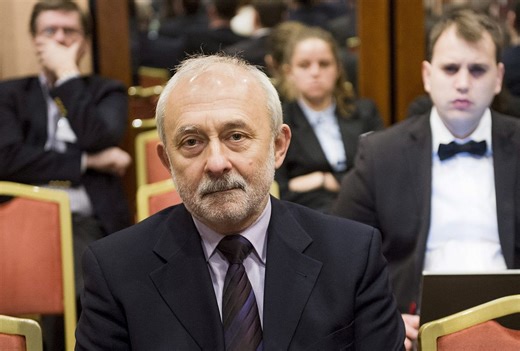 MNB-százmilliárdok: A volt miniszter szerint az ügy elsikálása a cél - ATV