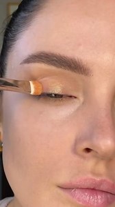 A 2 product tutorial! Featuring Laura Mercier caramel caviar stick and Natasha Denona IL burnt terracotta chroma crystal top coat | Chloe Morello