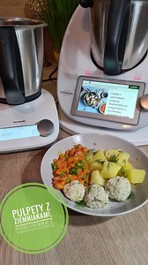 Pulpety z ziemniakami; Marchewka z groszkiem na ciepło Jeden z 70 przepisów dedykowanych na thermomix friend. 🥰 Tm6 wysyła ustawienia do swojego pomocnika i w jednym czasie gotujemy więcej, szybciej i sprawniej. https://cookidoo.pl/recipes/recipe/pl-PL/r717298 | Pani od gara i porządku
