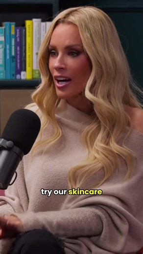 👩‍🔬 When you learn what’s really in your makeup, you start asking better questions. ✨ Jenny McCarthy shares why ingredient transparency matters—and how Formless Beauty was built around safer choices, thoughtful formulas, and real results. 💋 Because beauty shouldn’t come with compromises. | Jenny McCarthy